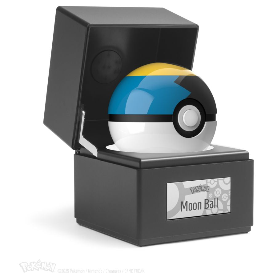 Pokemon - Moon Ball Prop Replica