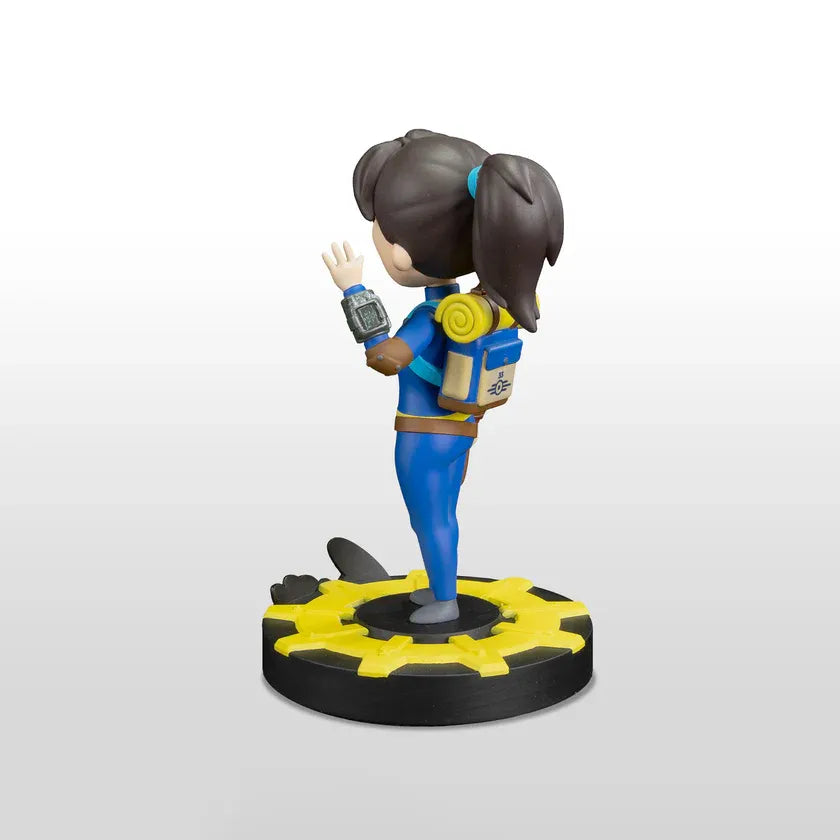 DHC3016-646 Fallout (TV) - Lucy 8'' Stylised Figure - Dark Horse Comics - Titan Pop Culture