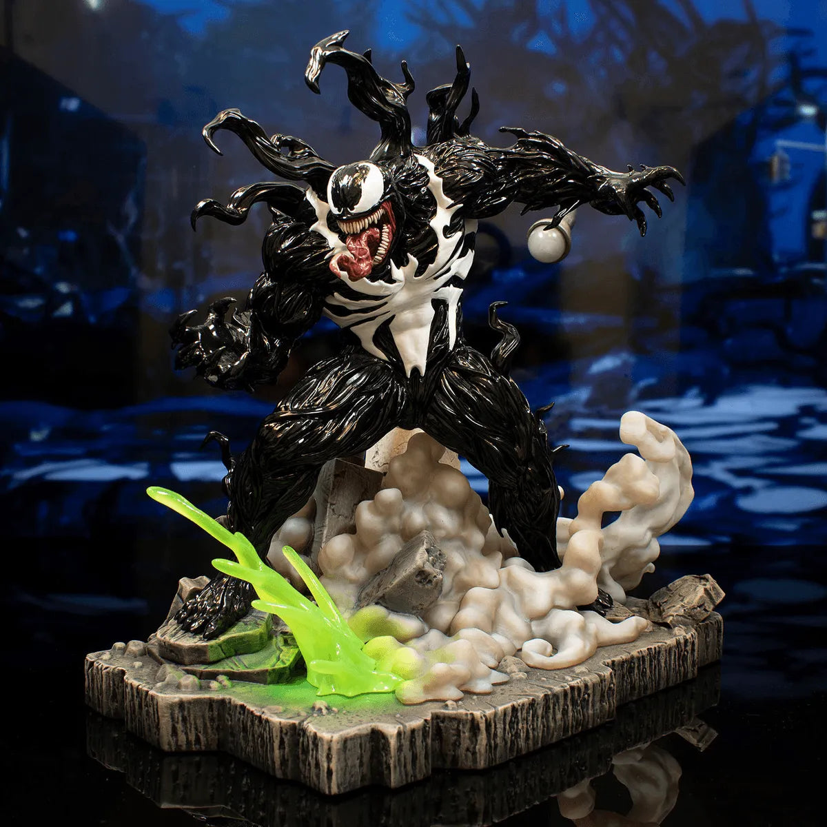 DSTJUL242471 Spider-Man 2 (2023) - Venom Deluxe Gallery PVC Statue - Diamond Select Toys - Titan Pop Culture