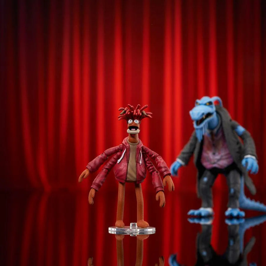 DSTNOV232002 The Muppets - Uncle Deadly & Pepe Deluxe Figure Set - Diamond Select Toys - Titan Pop Culture