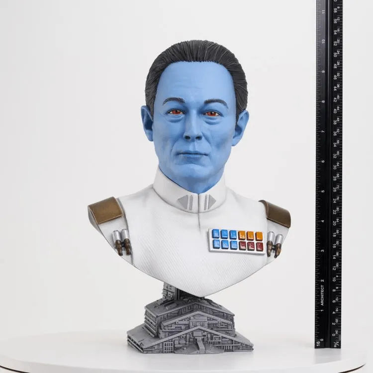 DSTNOV232006 Star Wars : Ahsoka (TV) - Grand Admiral Thrawn 1:2 Scale Bust - Diamond Select Toys - Titan Pop Culture