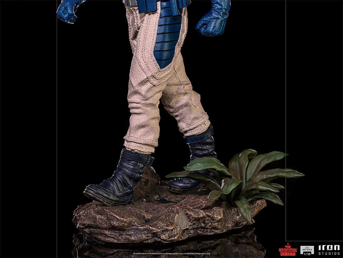 IRO28587 The Suicide Squad - Peacemaker 1:10 Scale Statue - Iron Studios - Titan Pop Culture
