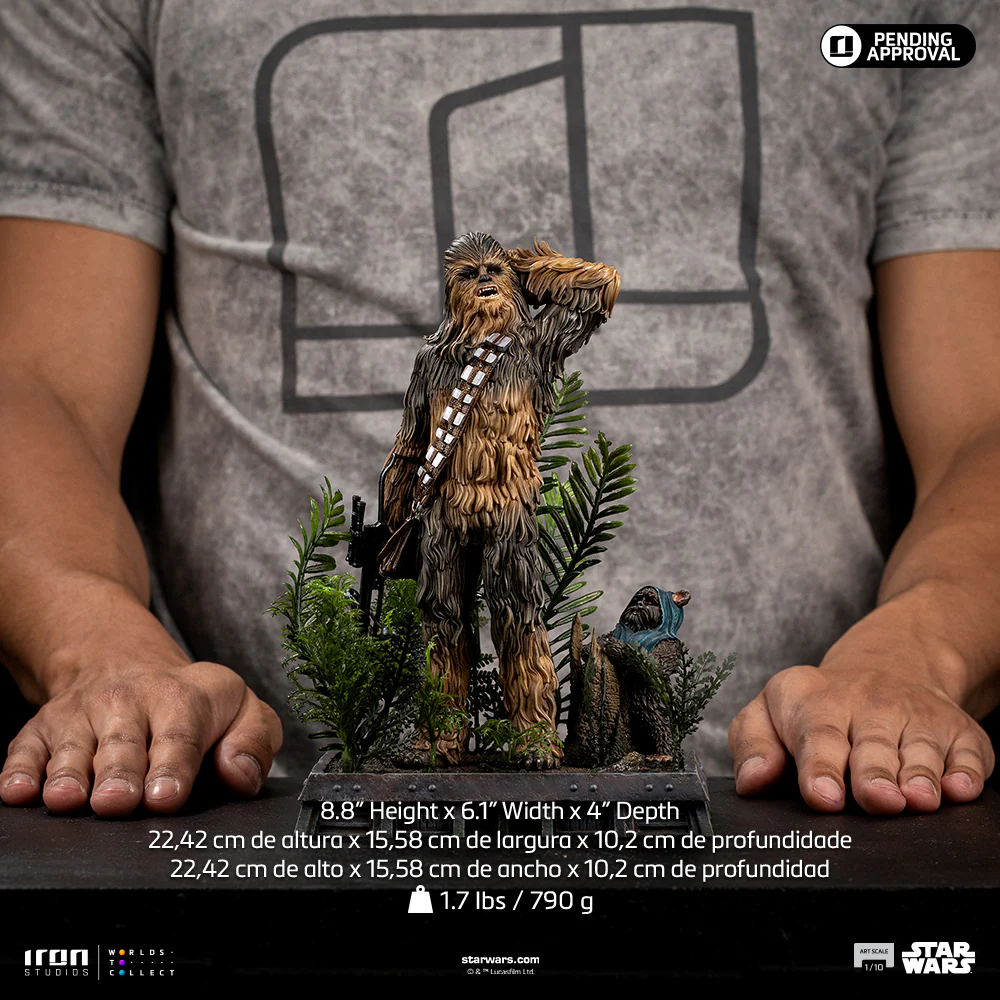 Star Wars - Chewbacca & Tokkat 1:10 Scale Statue