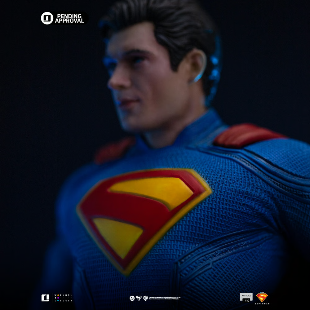 Superman (2025) - Estatua de Superman y Krypto a escala 1:10