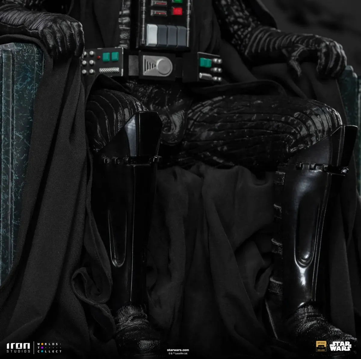 Star Wars - Darth Vader on Throne 1:10 Scale Statue