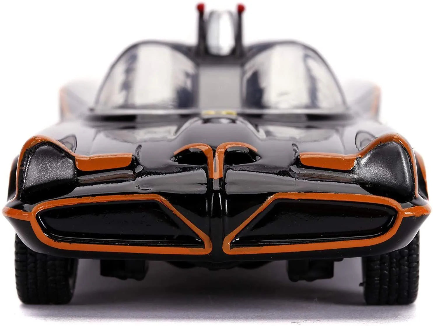 JAD31703 Batman (TV) - Batmobile with Figure 1:32 Scale Hollywood Ride - Jada Toys - Titan Pop Culture