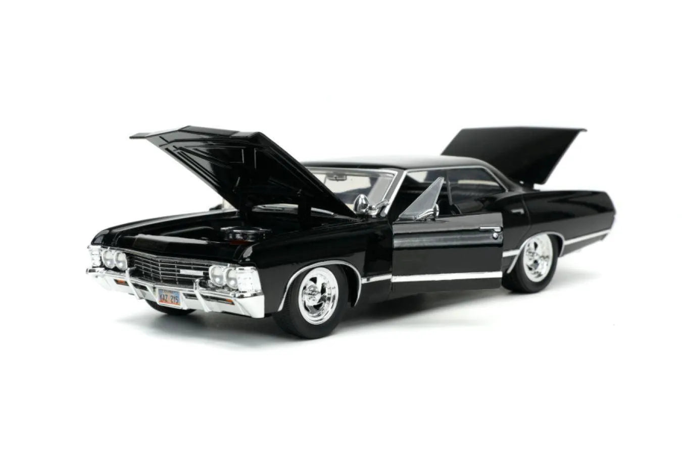 JAD32250 Supernatural - '67 Chevy Impala with Dean 1:24 Scale Hollywood Ride - Jada Toys - Titan Pop Culture
