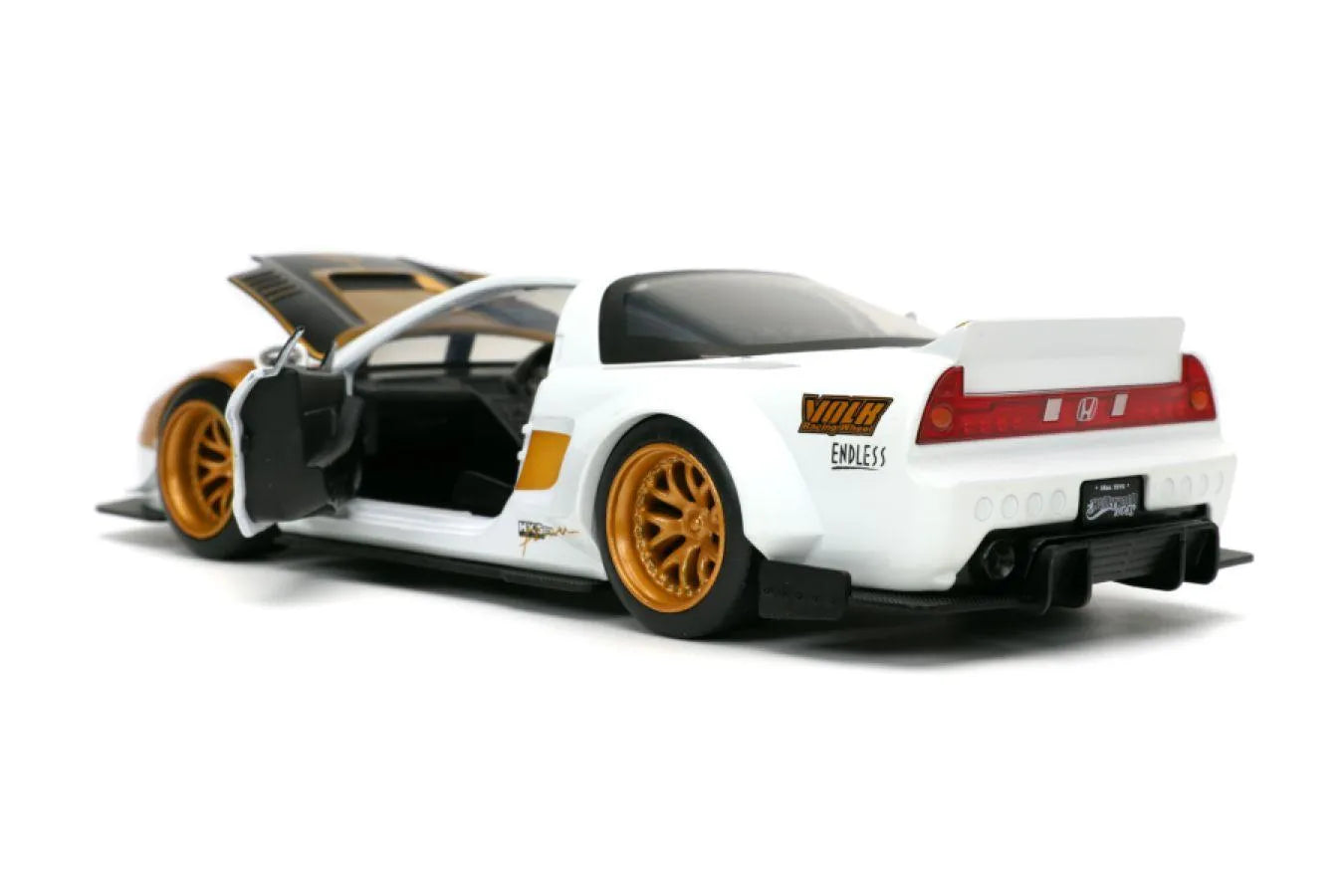 JAD32795 Power Rangers - 2002 Honda NSX 1:24 with White Ranger Figure - Jada Toys - Titan Pop Culture