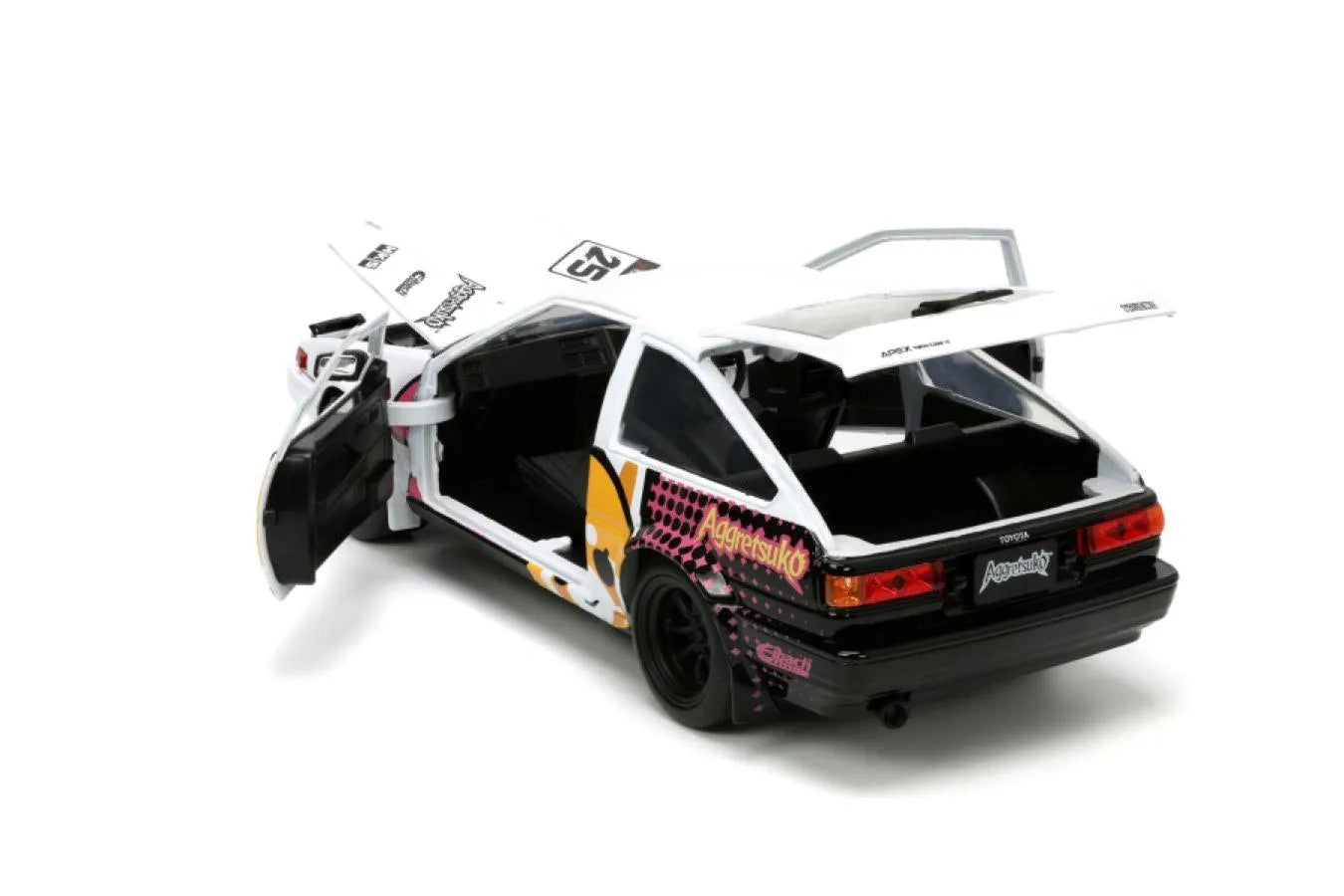JAD33725 Aggretsuko - Toyota AE86 with Aggretsuko 1:24 Scale Diecast Set - Jada Toys - Titan Pop Culture