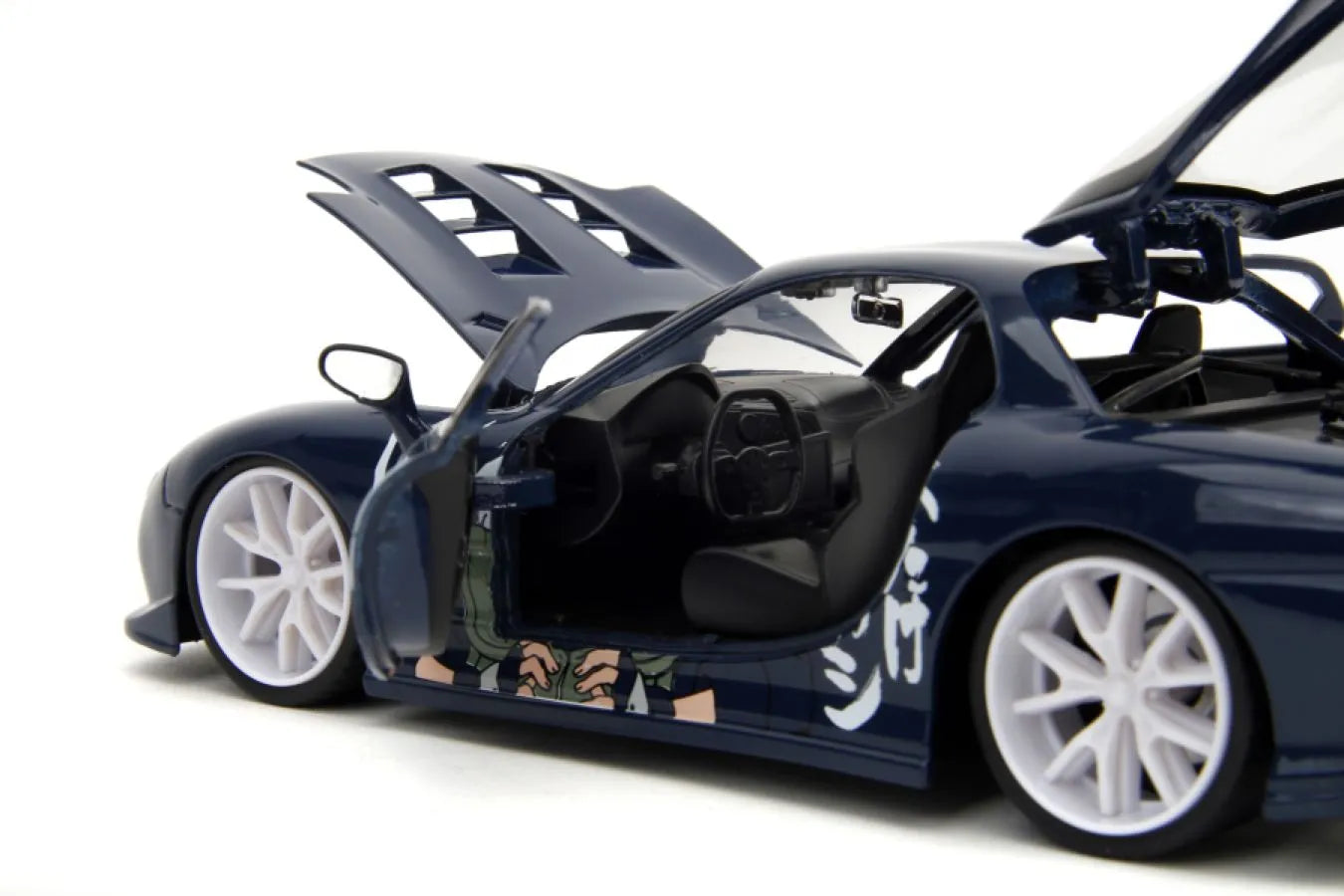JAD35349 Naruto - Kakashi with 1993 Mazda RX-7 V2 1:24 Scale Diecast Vehicle - Jada Toys - Titan Pop Culture