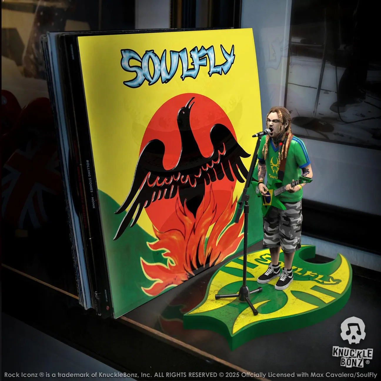 KNUMCAV100 Soulfly - Max Cavalera Rock Iconz Statue - KnuckleBonz - Titan Pop Culture