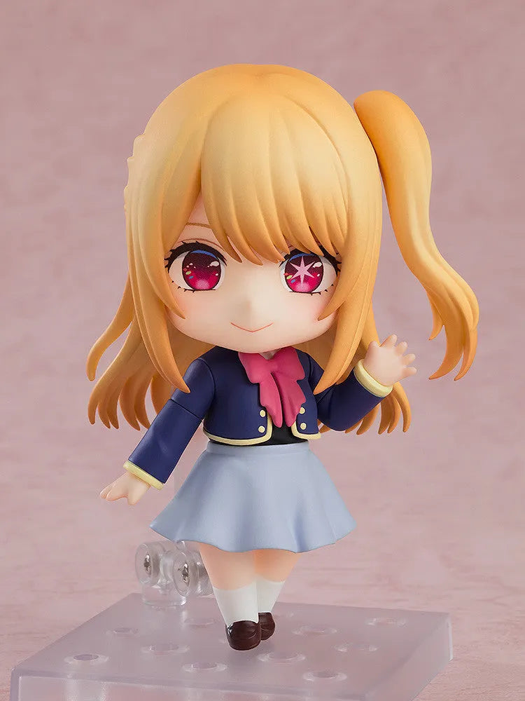 Nendoroid de Oshi No Ko, versión uniforme escolar rubí
