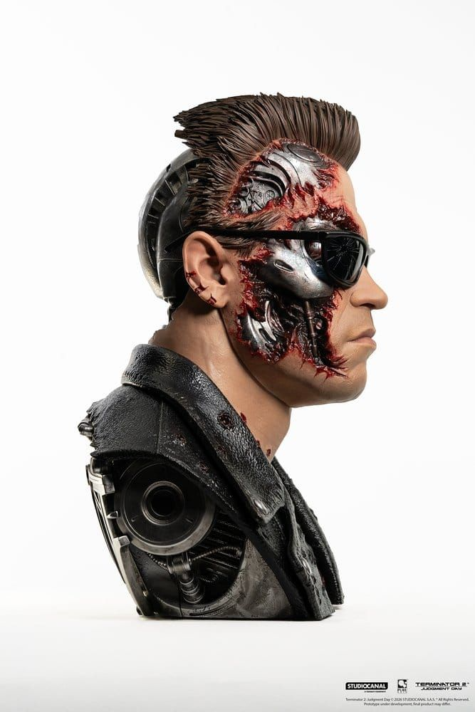 Terminator 2 - T-800 Model 101 Battle Damaged Art Mask