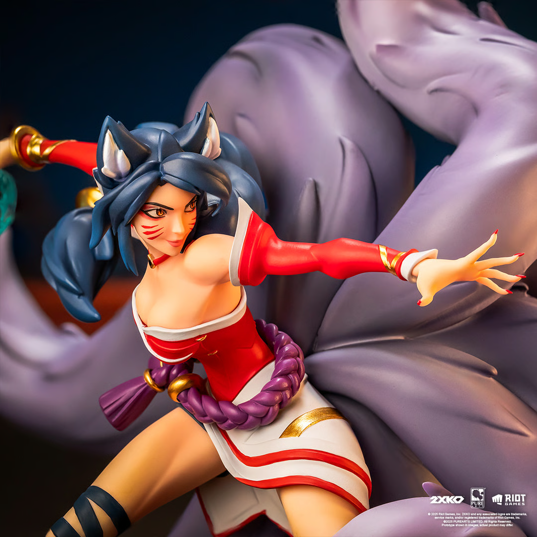 2XKO - Ekko & Ahri 1:10 Scale Diorama