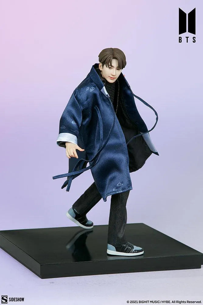 SID200583 BTS - Jung Kook Deluxe Statue - Sideshow Collectibles - Titan Pop Culture