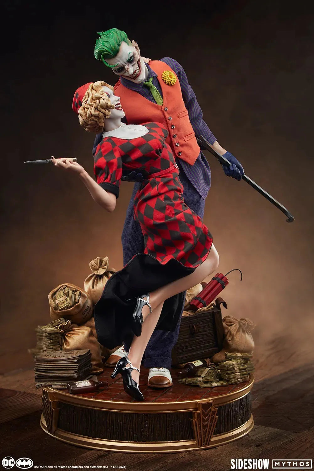 SID200654 DC Comics - The Joker & Harley Quinn (Lawless Love) Diorama - Sideshow Collectibles - Titan Pop Culture