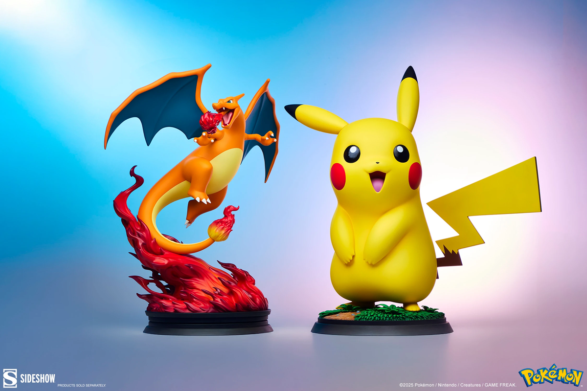 Pokemon - Charizard Statue