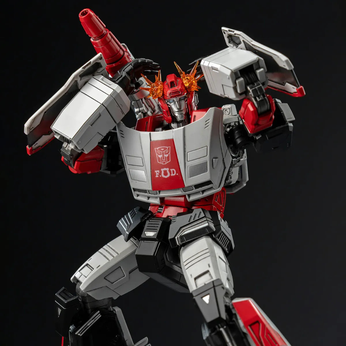Transformers - Red Alert Mdlx Figure