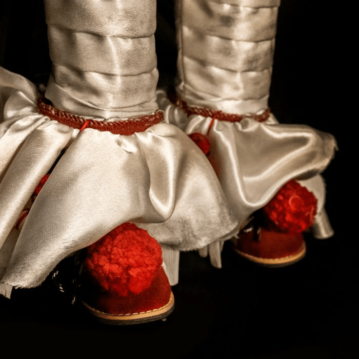 TTSMAWB101 It (2017) - Pennywise 50" Premium Doll - Trick or Treat Studios - Titan Pop Culture