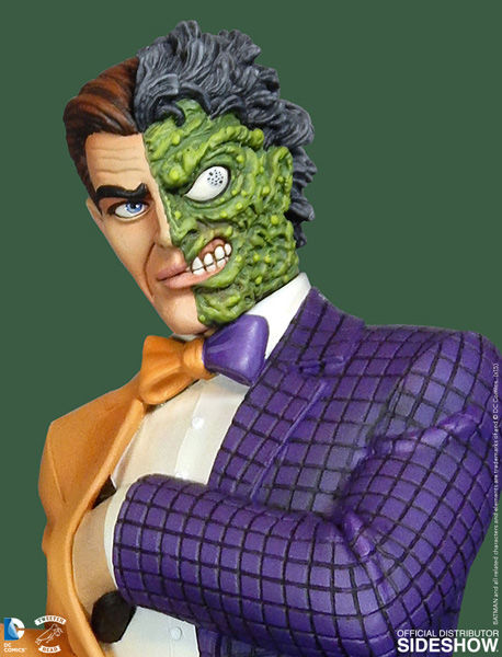 DC Comics - Two-Face Maquette