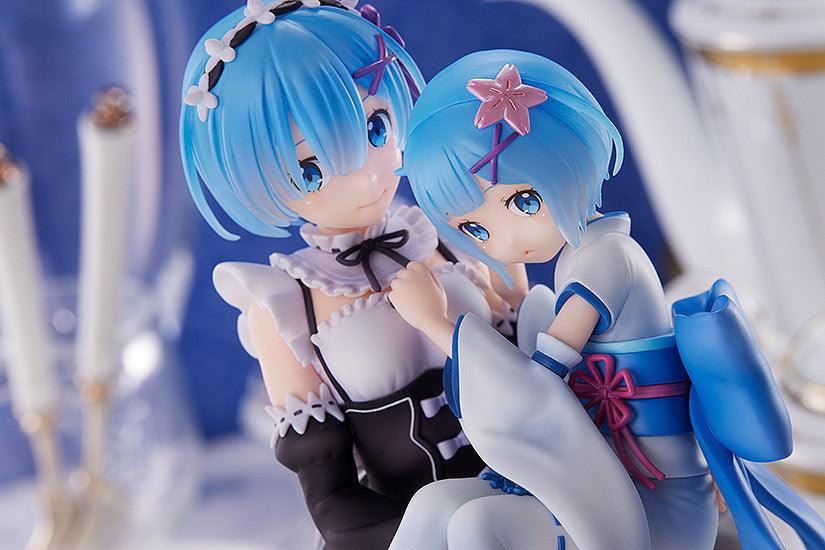 VR-105524 Re:ZERO Starting Life in Another World Figure Rem & Childhood Rem 1/7 Scale - Good Smile Company - Titan Pop Culture