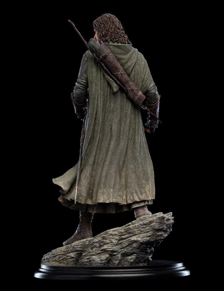 WET04014 The Lord of the Rings - Aragorn, Hunter of the Plains Classic Series 1:6 Scale Statue - Weta Workshop - Titan Pop Culture