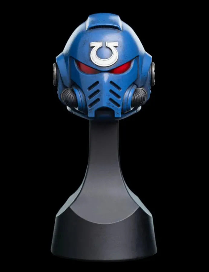 Warhammer 40,000 - Ultramarines Miniature Helm - Weta Workshop - Titan Pop Culture