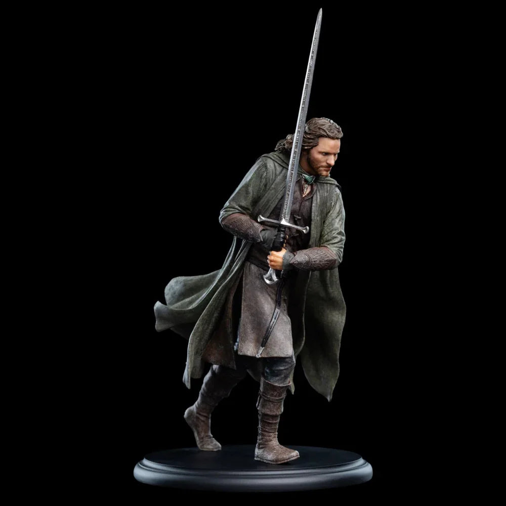 El Señor de los Anillos - Estatua en miniatura de Aragorn para la SDCC 2025