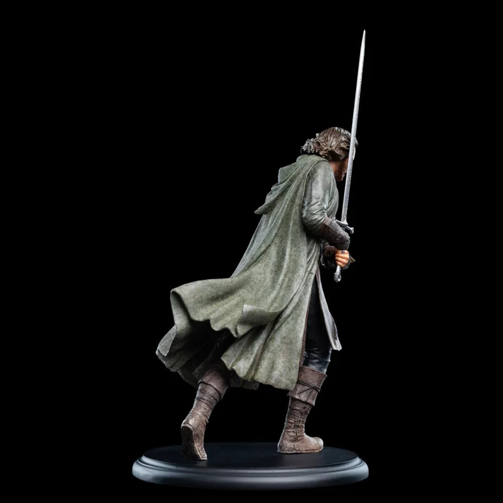 El Señor de los Anillos - Estatua en miniatura de Aragorn para la SDCC 2025
