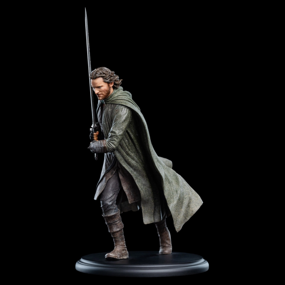 The Lord of the Rings - Aragorn SDCC 2025 Miniature Statue