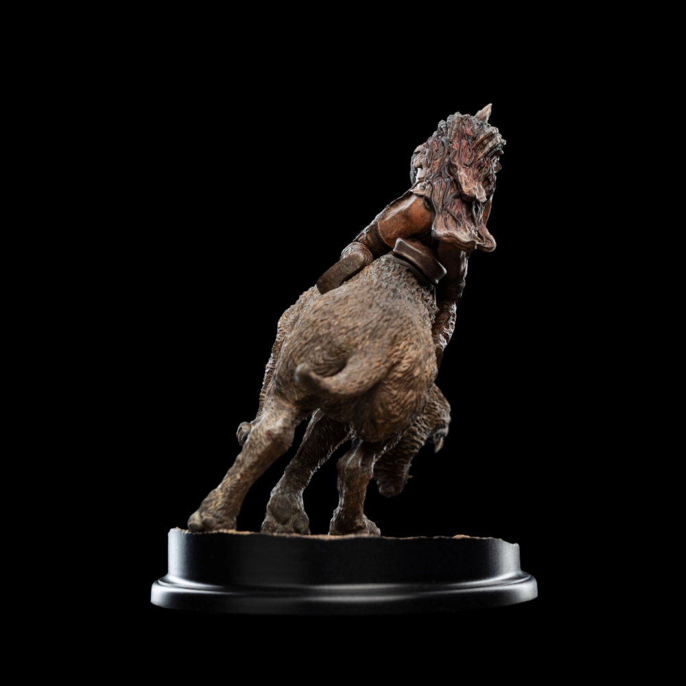 El Señor de los Anillos - Estatua en miniatura de Sharku sobre un huargo