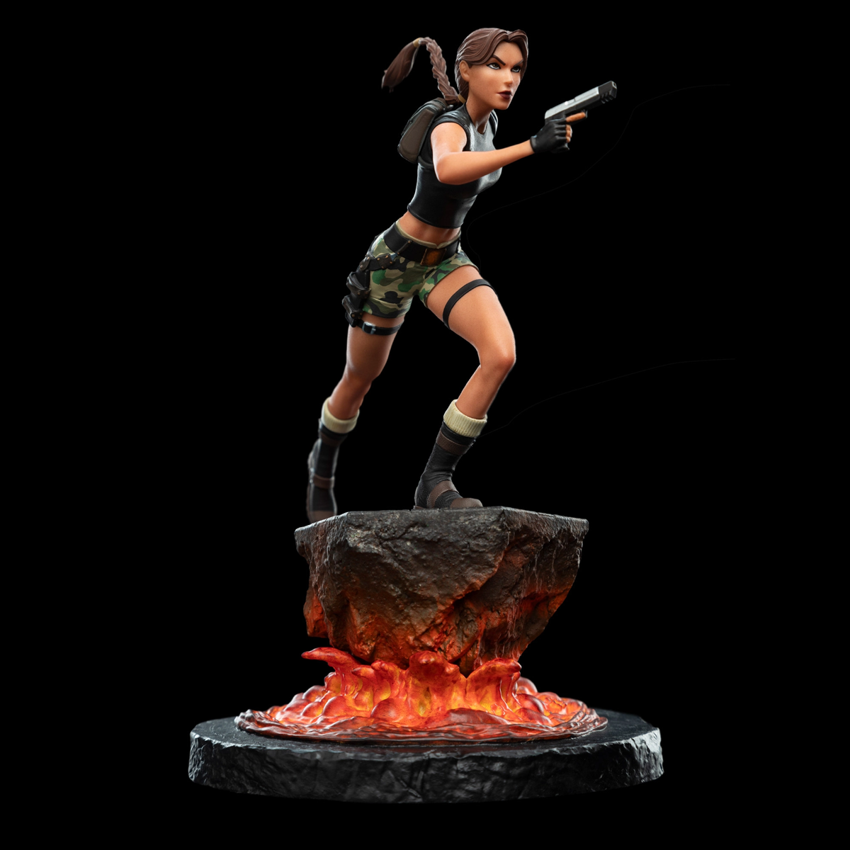 Tomb Raider - Lara Croft Sanctuary of Flame Miniature Figure