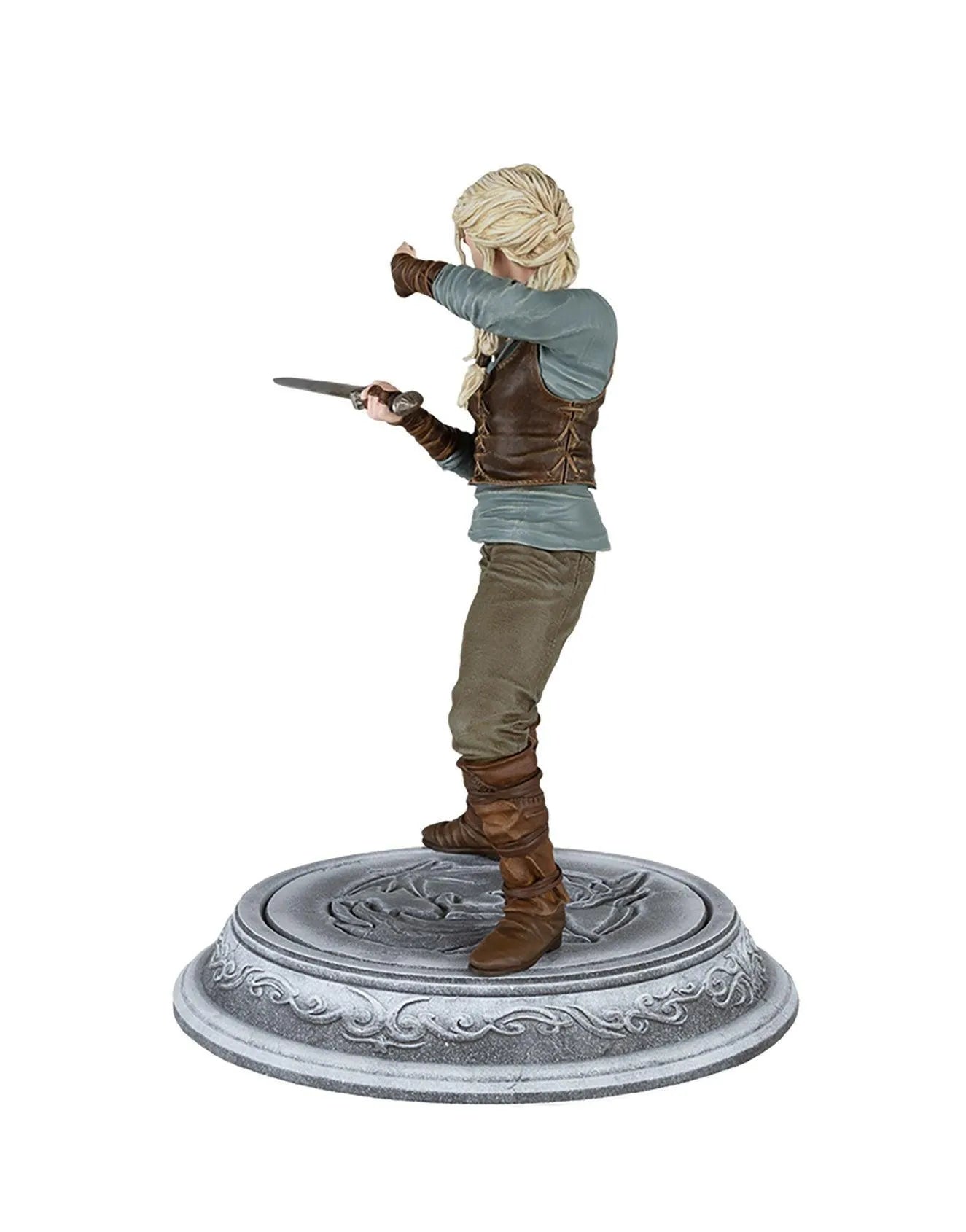DHC3009-746 The Witcher (TV) - Ciri Season 2 Figure - Dark Horse Comics - Titan Pop Culture