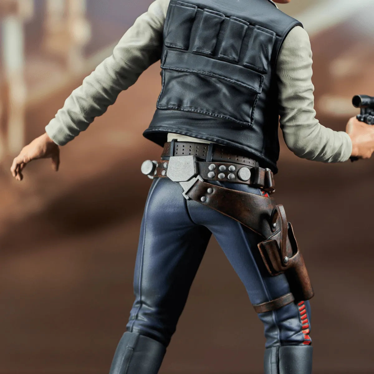 DSTAPR232217 Star Wars: A New Hope - Han Solo Premier Statue - Diamond Select Toys - Titan Pop Culture