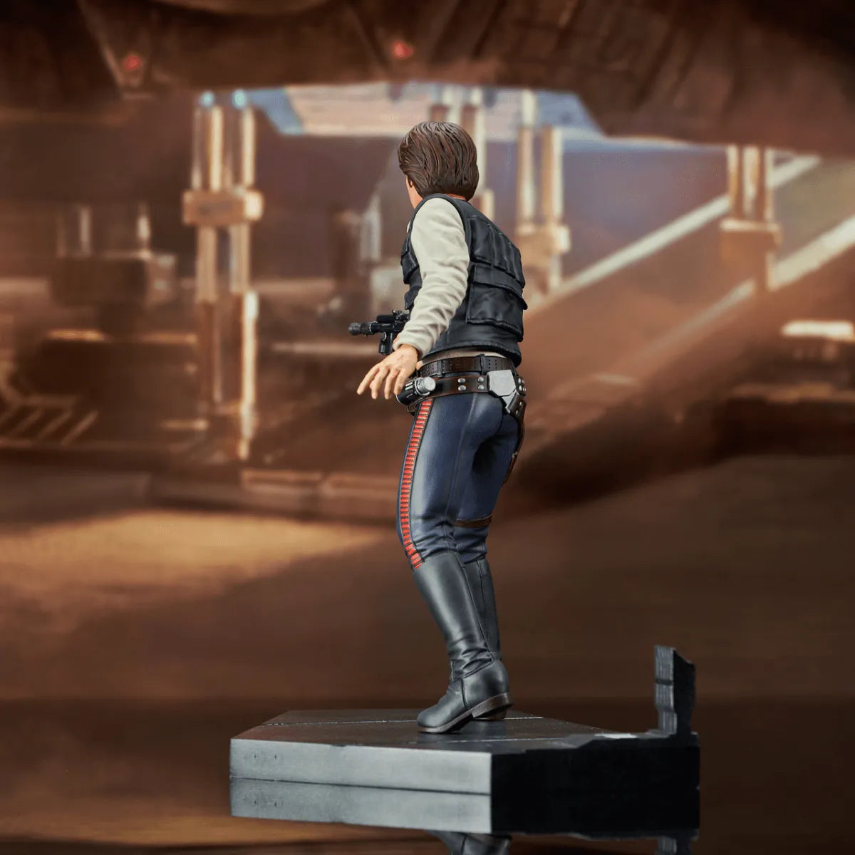 DSTAPR232217 Star Wars: A New Hope - Han Solo Premier Statue - Diamond Select Toys - Titan Pop Culture
