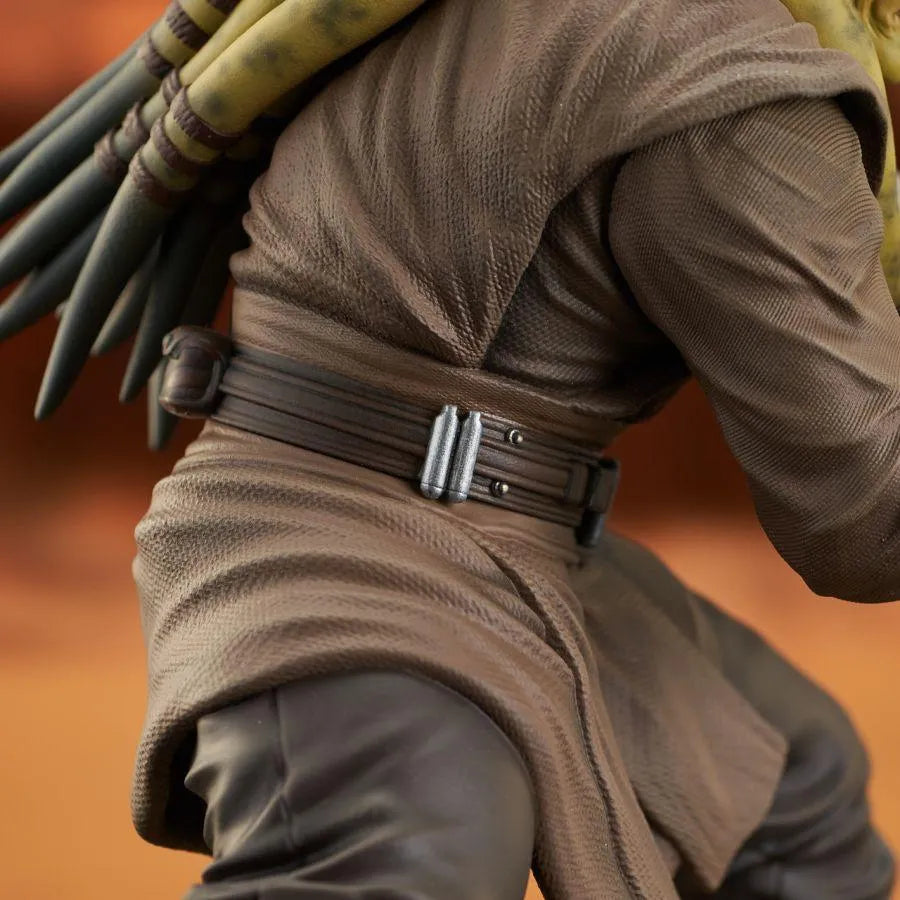 DSTJAN232419 Star Wars: Attack of the Clones - Kit Fisto Premier Statue - Diamond Select Toys - Titan Pop Culture