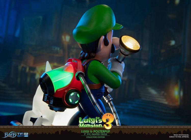 F4FLM03CO Luigi's Mansion 3 - Luigi 9" PVC Statue Collector's Edition - First 4 Figures - Titan Pop Culture
