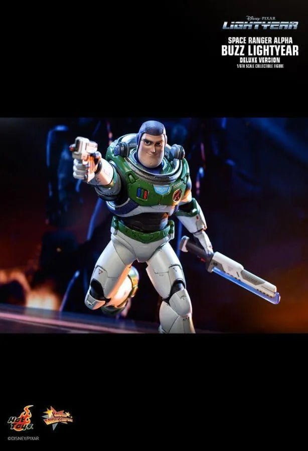 HOTMMS635 Lightyear (2022) - Alpha Buzz Lightyear Deluxe 1:6 Scale Action Figure - Hot Toys - Titan Pop Culture