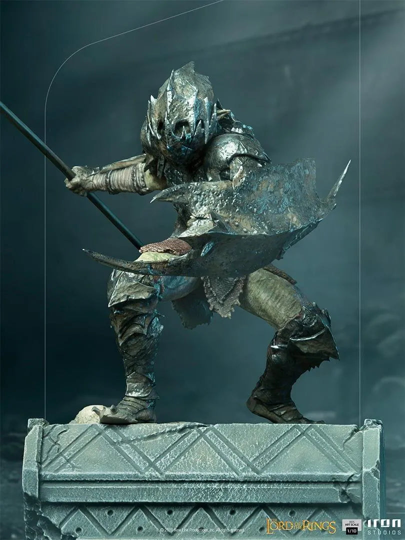 IRO27801 The Lord of the Rings - Orc Armored 1:10 Scale Statue - Iron Studios - Titan Pop Culture