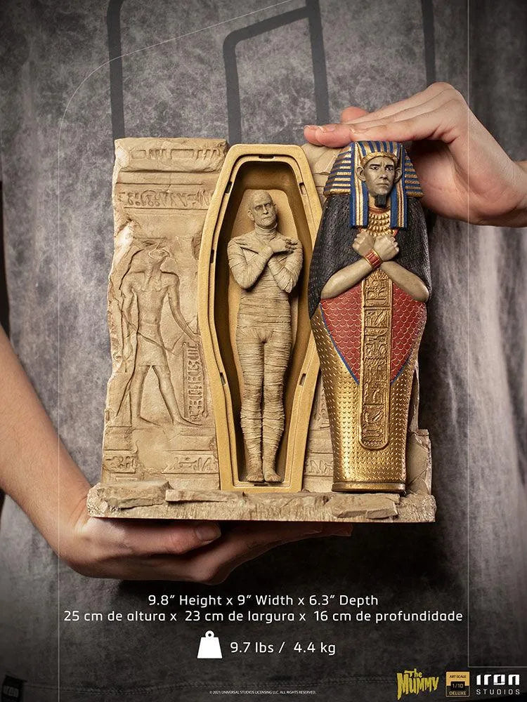 IRO28129 Universal Monsters - The Mummy Deluxe 1:10 Scale Statue - Iron Studios - Titan Pop Culture