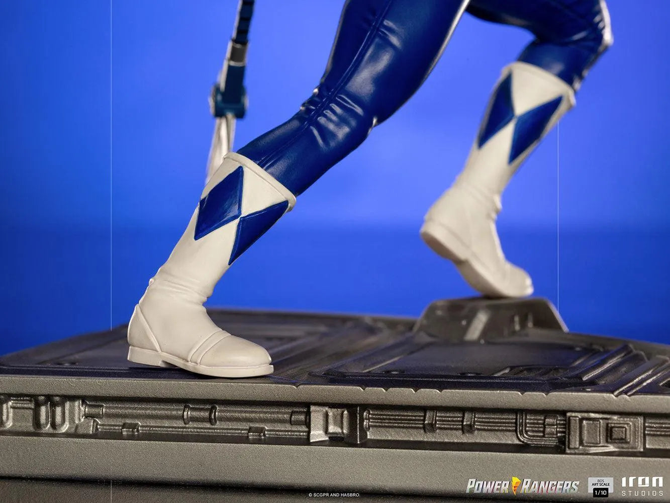 IRO28167 Power Rangers - Blue Ranger 1:10 Scale Statue - Iron Studios - Titan Pop Culture