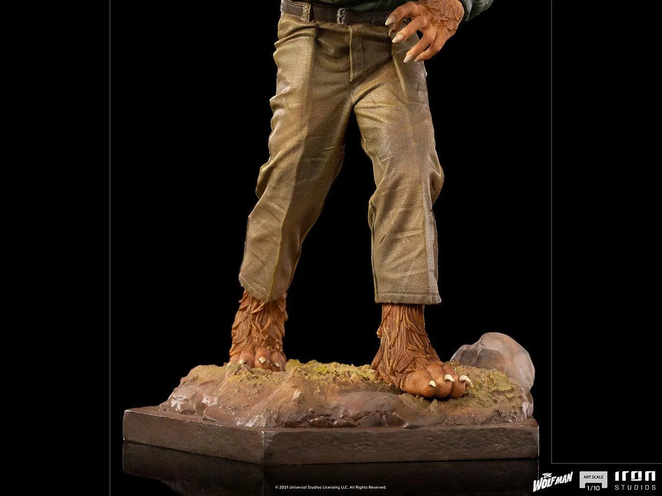 IRO29058 Universal Monsters - Wolf Man 1:10 Scale Statue - Iron Studios - Titan Pop Culture