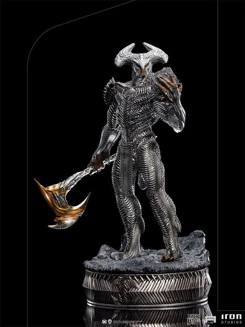 IRO29218 Zack Snyder's Justice League (2021) - Steppenwolf 1:10 Scale Statue - Iron Studios - Titan Pop Culture