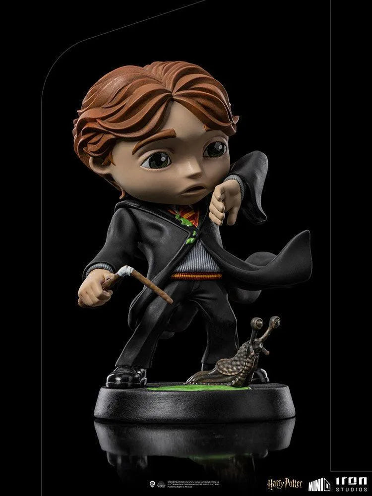 IRO50836 Harry Potter - Ron Weasley with Broken Wand Minico Vinyl Figure - Iron Studios - Titan Pop Culture