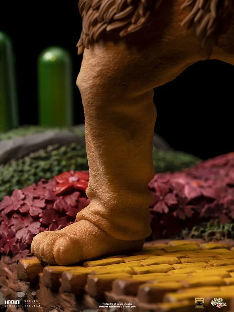 IRO51307 Wizard of Oz - Cowardly Lion Deluxe 1:10 Scale Statue - Iron Studios - Titan Pop Culture