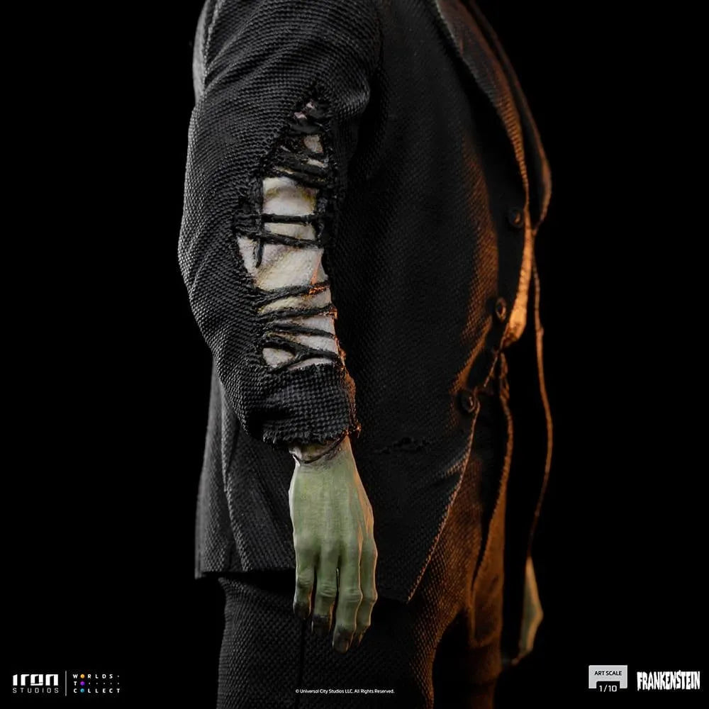 IRO52441 Universal Monsters - Frankenstein 1:10 Scale Statue - Iron Studios - Titan Pop Culture
