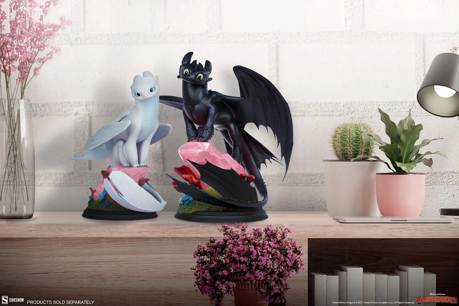 SID200616 How to Train Your Dragon - Light Fury Statue - Sideshow Collectibles - Titan Pop Culture
