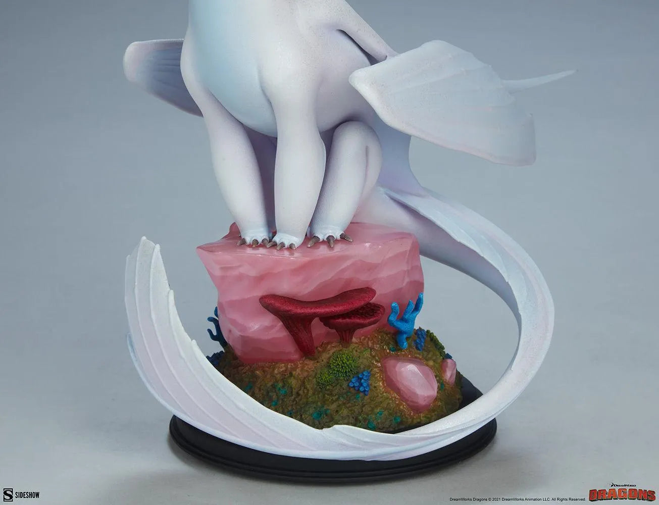 SID200616 How to Train Your Dragon - Light Fury Statue - Sideshow Collectibles - Titan Pop Culture