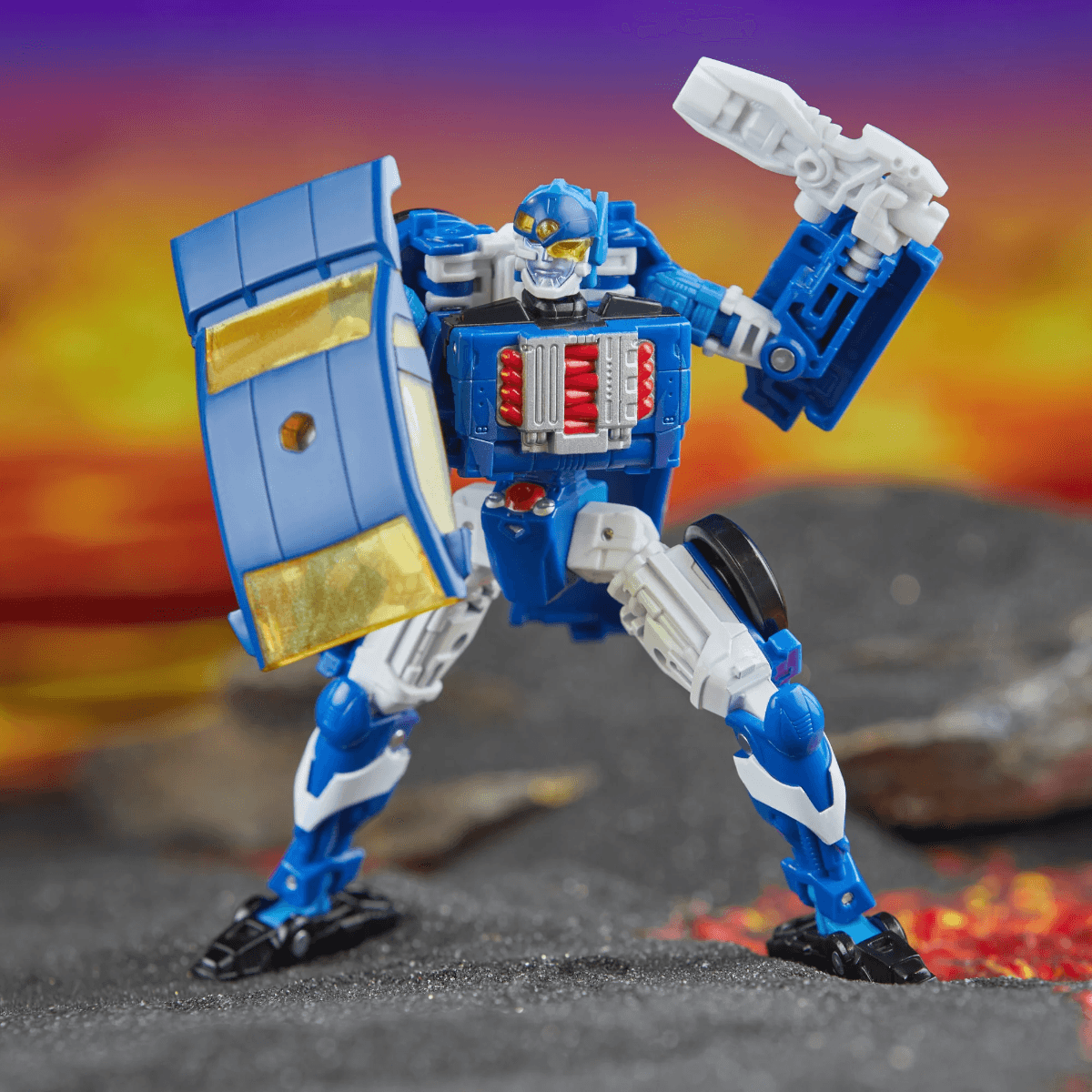 26472 Transformers Legacy United: Deluxe Class - Robots in Disguise 2001 Universe Autobot Side Burn - Hasbro - Titan Pop Culture