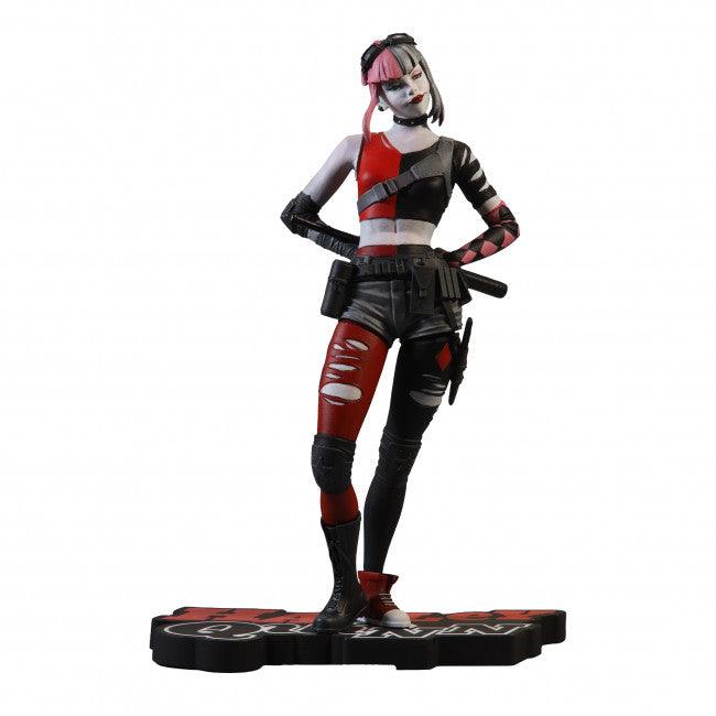 26115 DC Direct Statue: Harley Quinn Red White & Black: Harley Quinn By Simone Di Meo (Resin) - McFarlane Toys - Titan Pop Culture